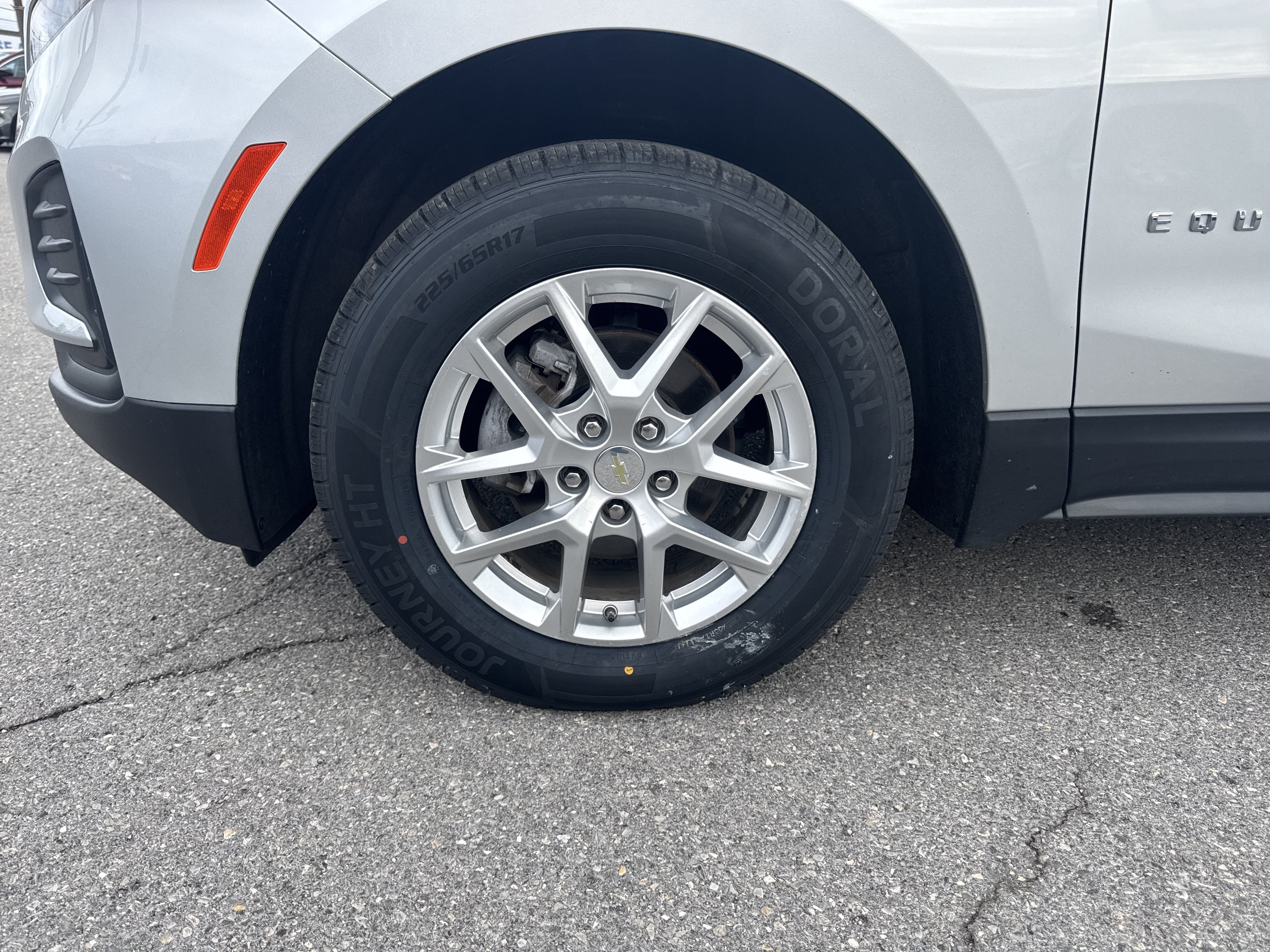 2022 Chevrolet Equinox LS