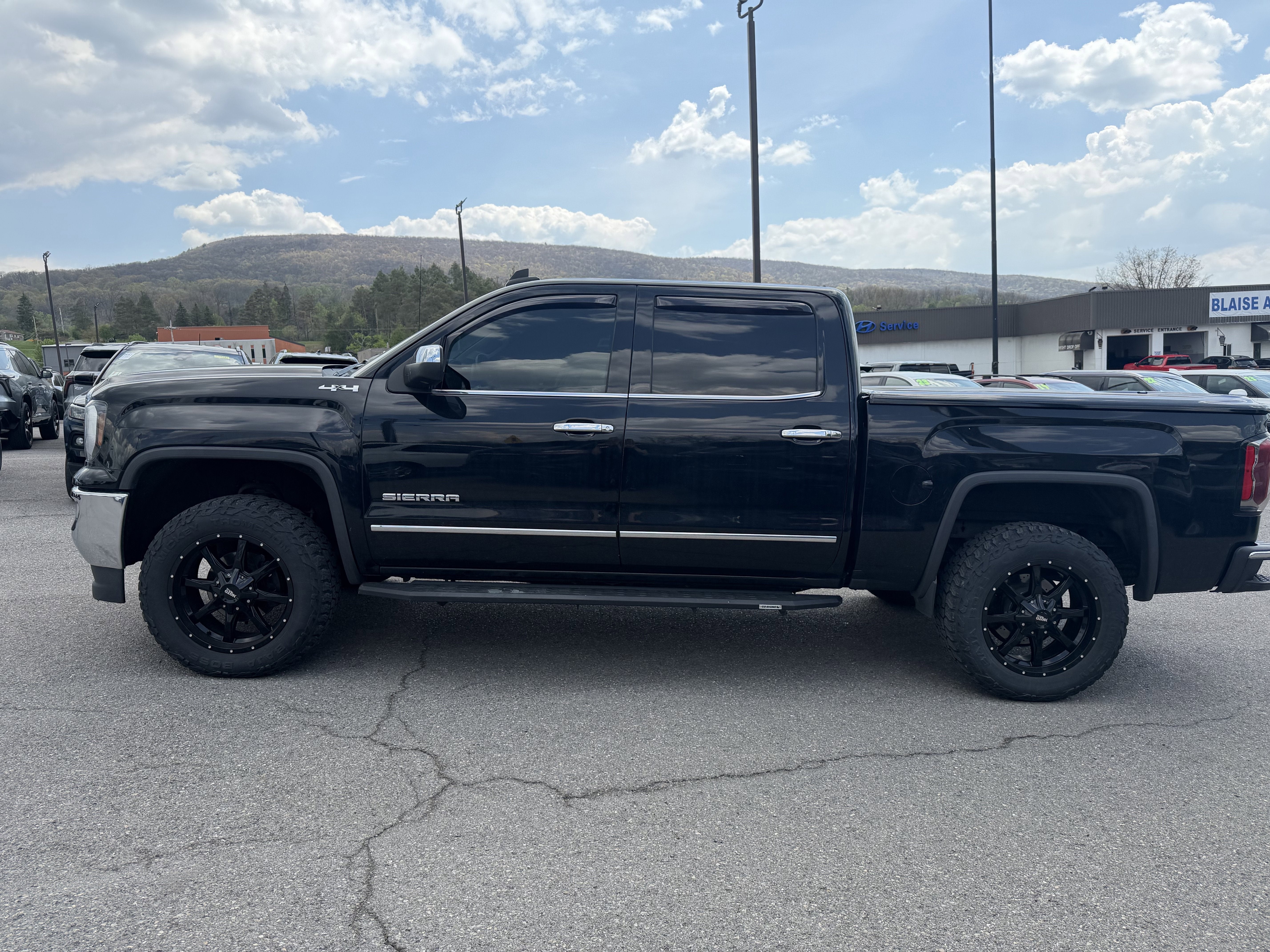 2018 GMC Sierra 1500 SLT