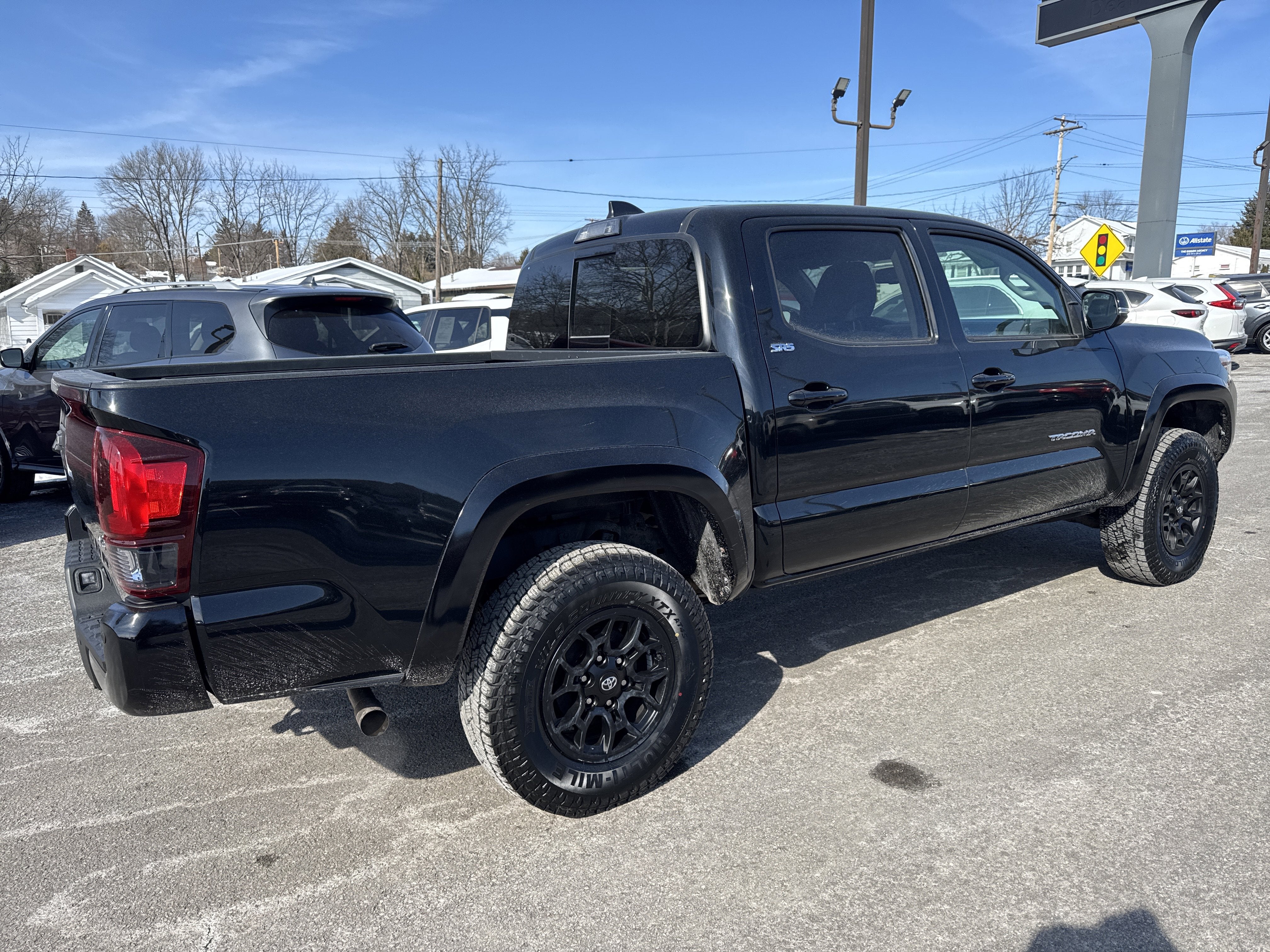 2022 Toyota Tacoma 4WD SR