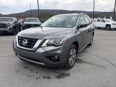 2020 Nissan Pathfinder SV