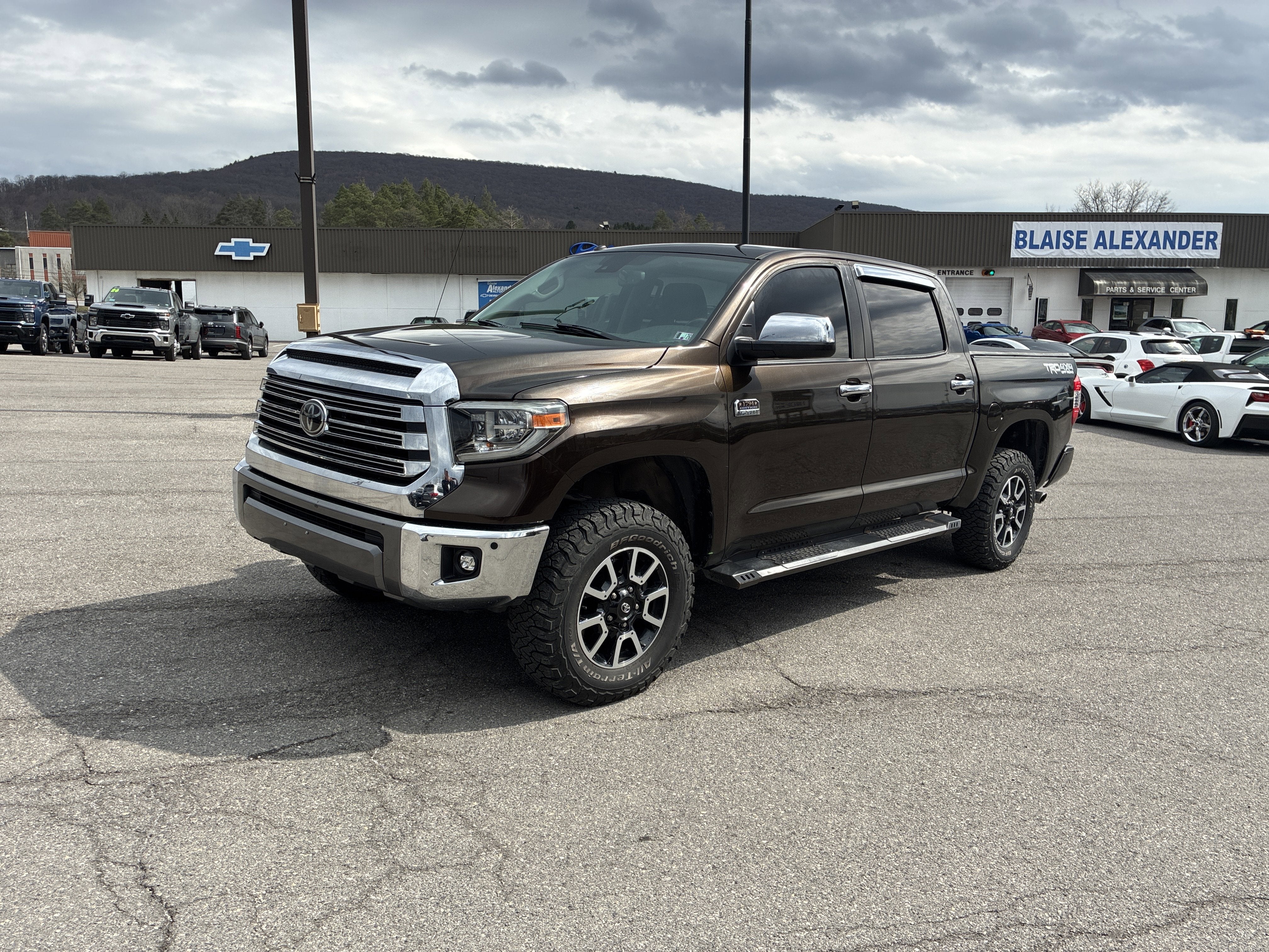 2018 Toyota Tundra 4WD 1794