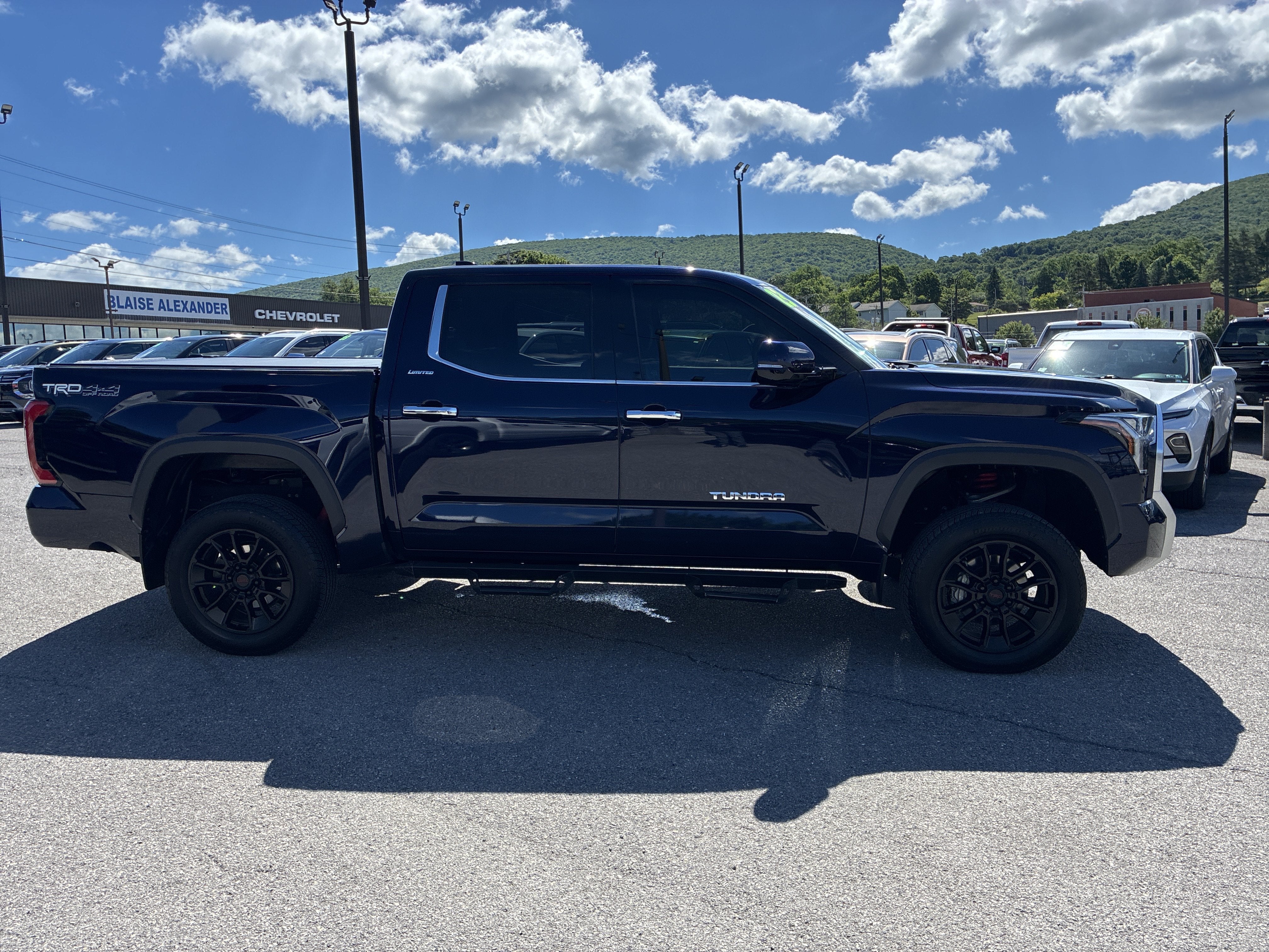 2023 Toyota Tundra 4WD Limited