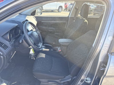 2025 Mitsubishi Outlander Sport ES