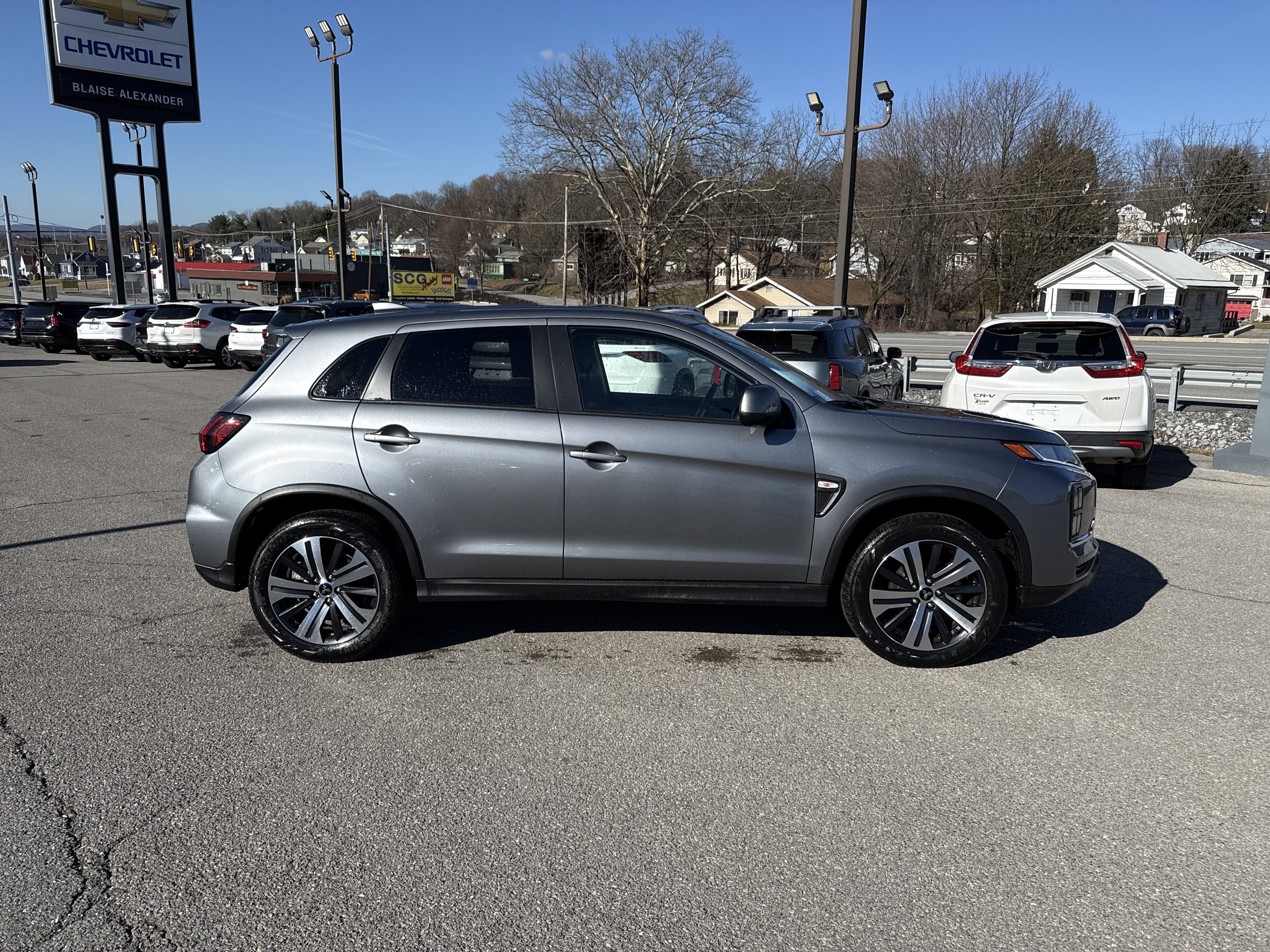 2025 Mitsubishi Outlander Sport ES