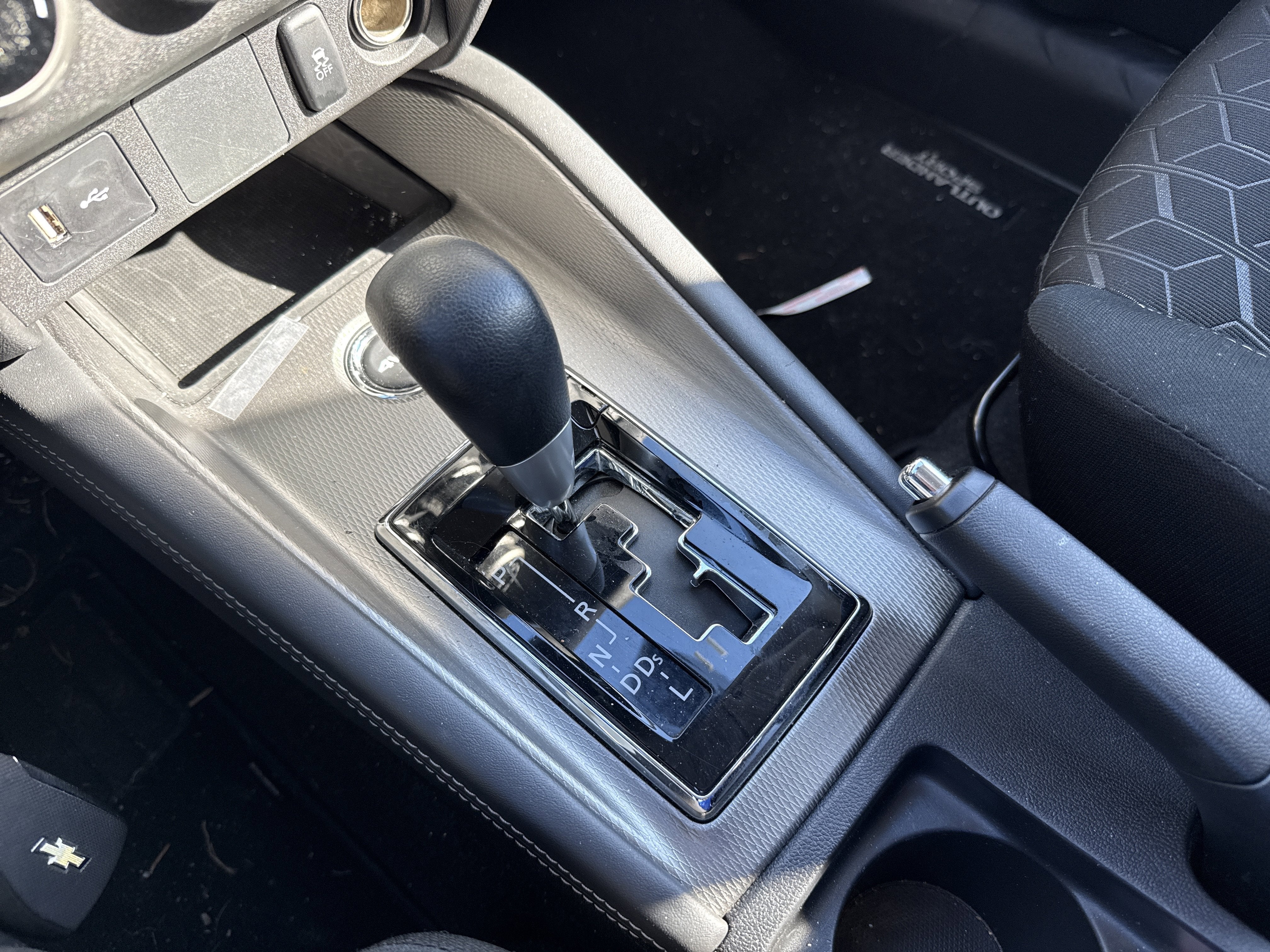 2025 Mitsubishi Outlander Sport ES