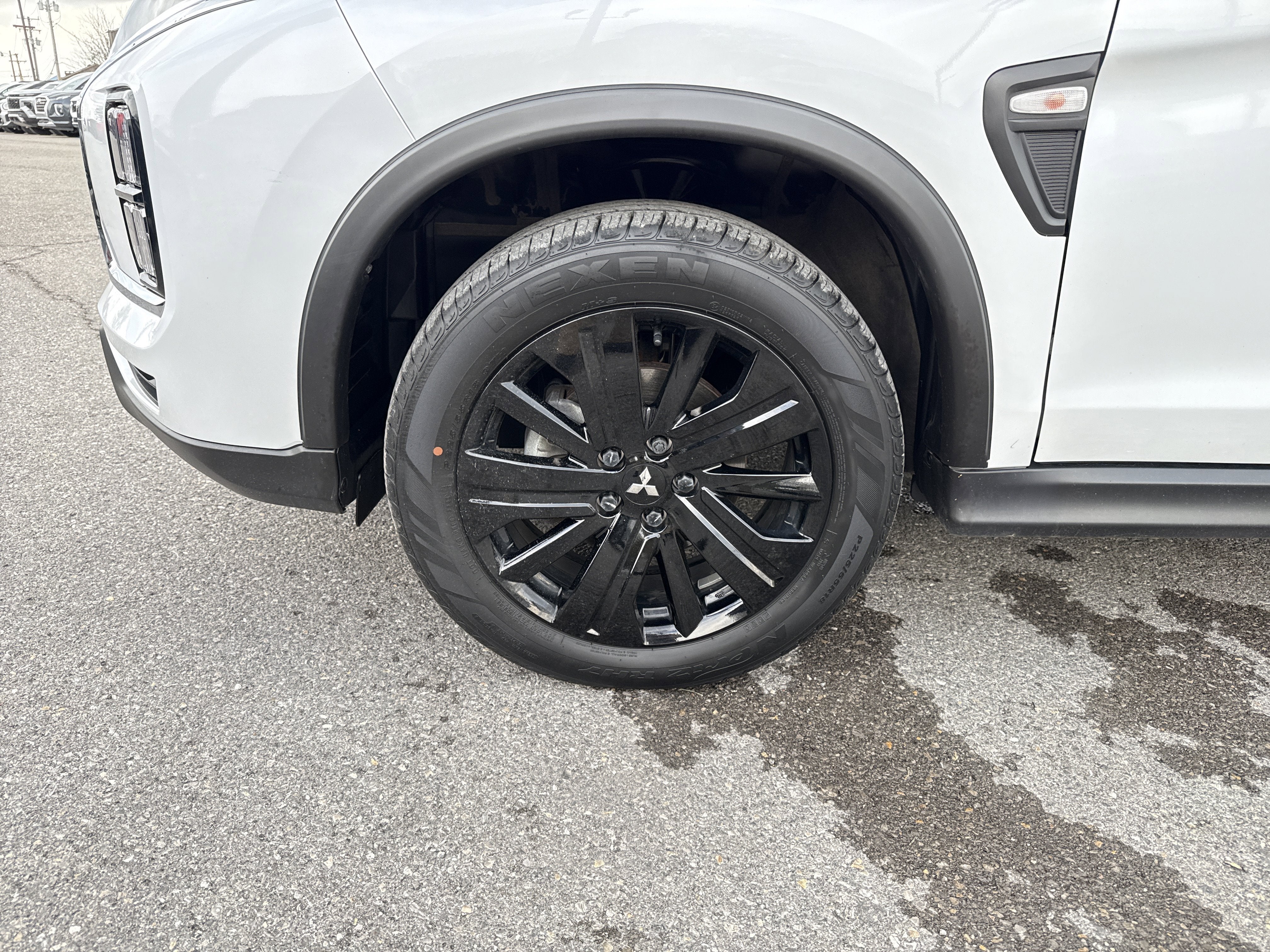 2024 Mitsubishi Outlander Sport 2.0 LE