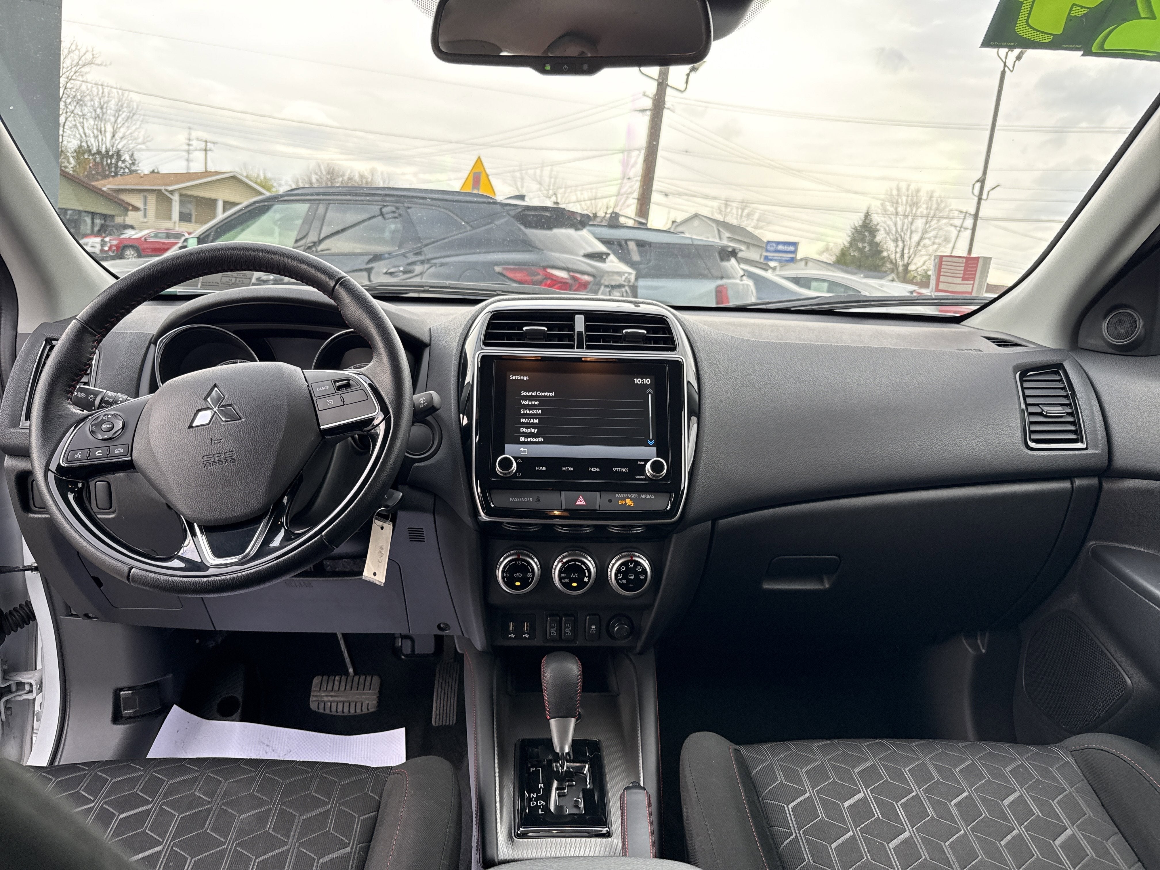 2024 Mitsubishi Outlander Sport 2.0 LE