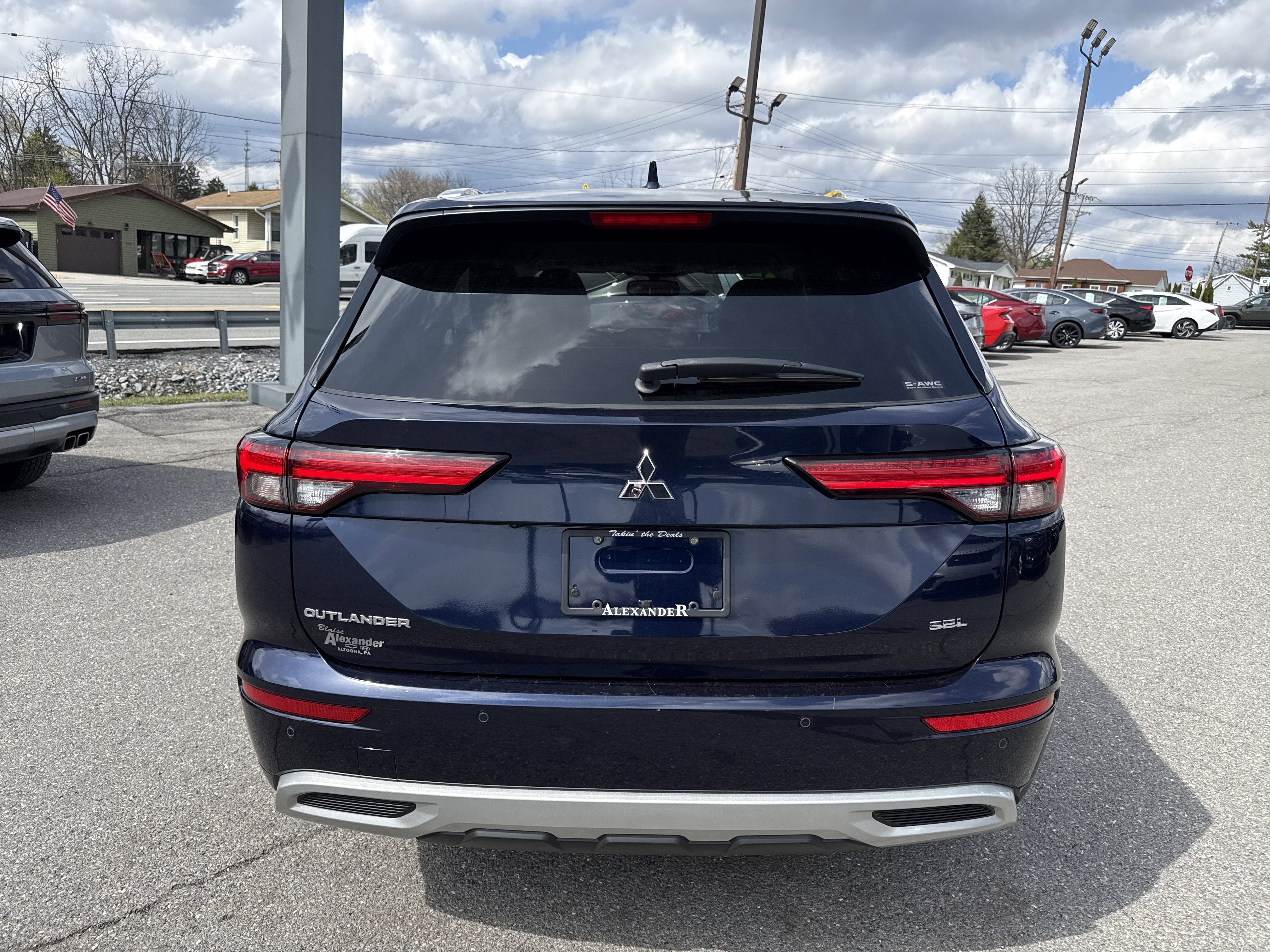 2022 Mitsubishi Outlander SEL