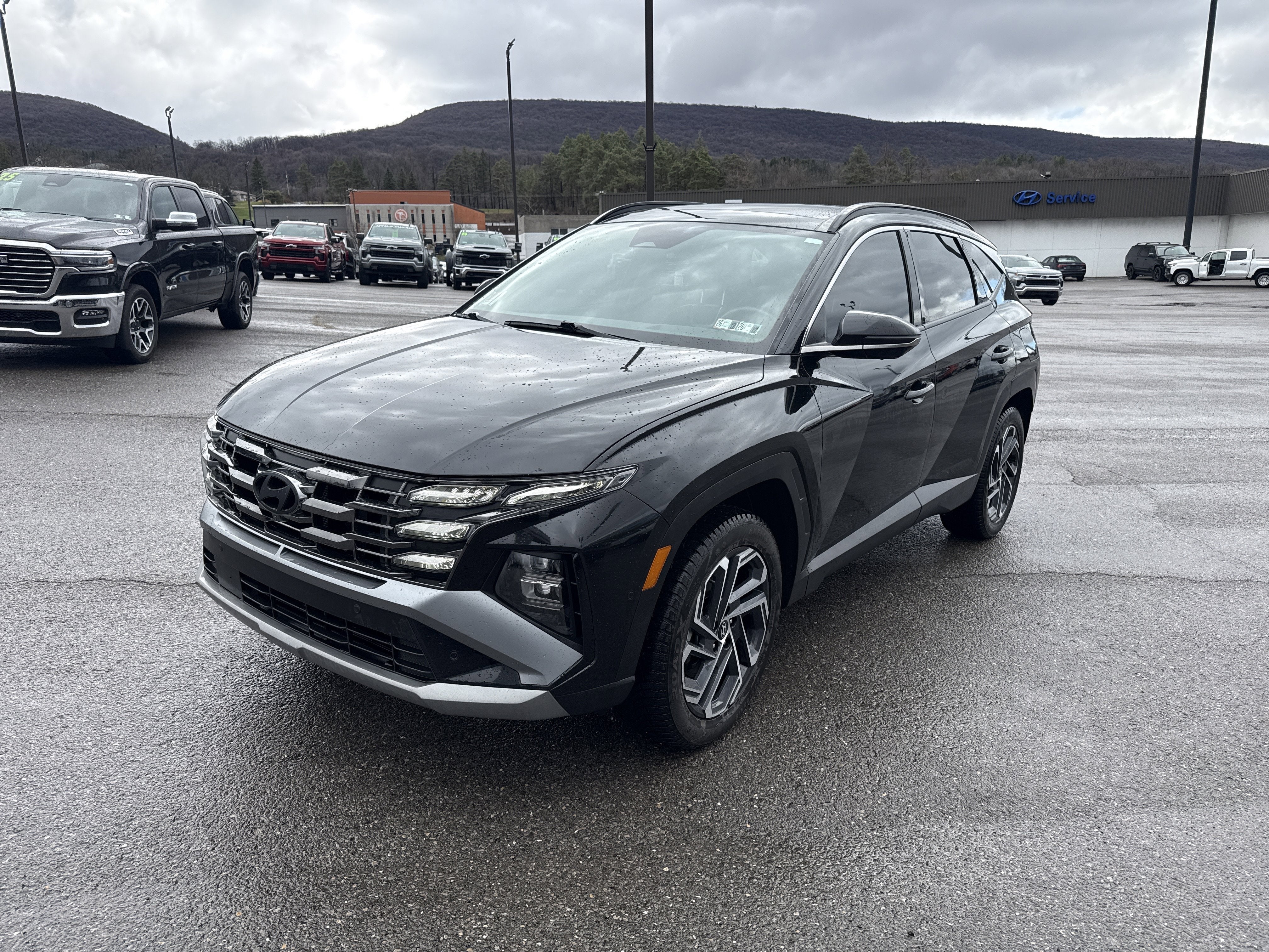 2025 Hyundai Tucson Hybrid Limited