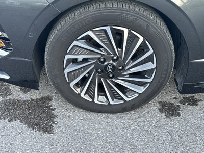 2025 Hyundai Sonata Hybrid Limited