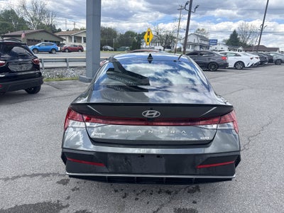 2025 Hyundai Elantra Hybrid SEL Sport