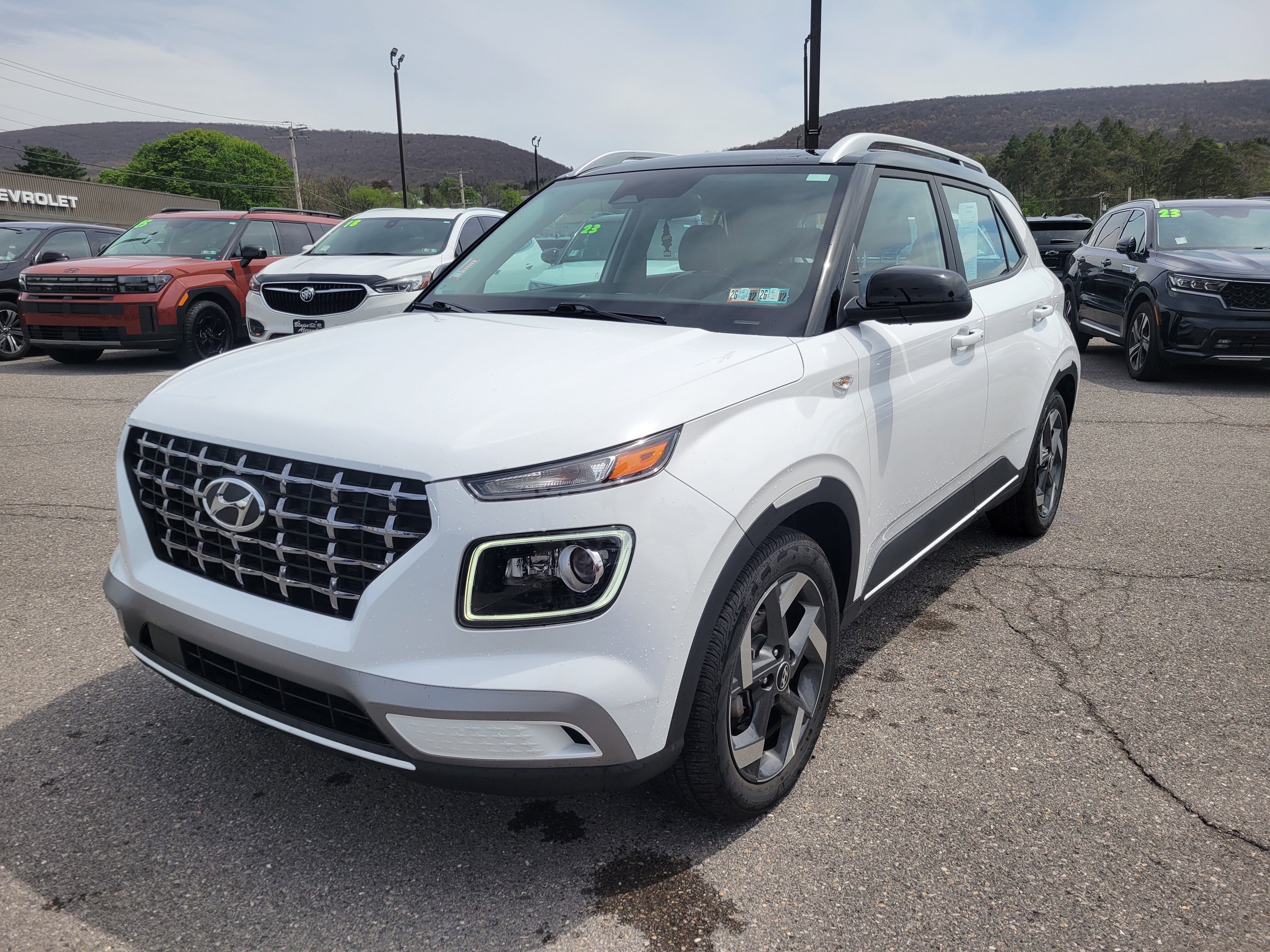 2023 Hyundai Venue Limited