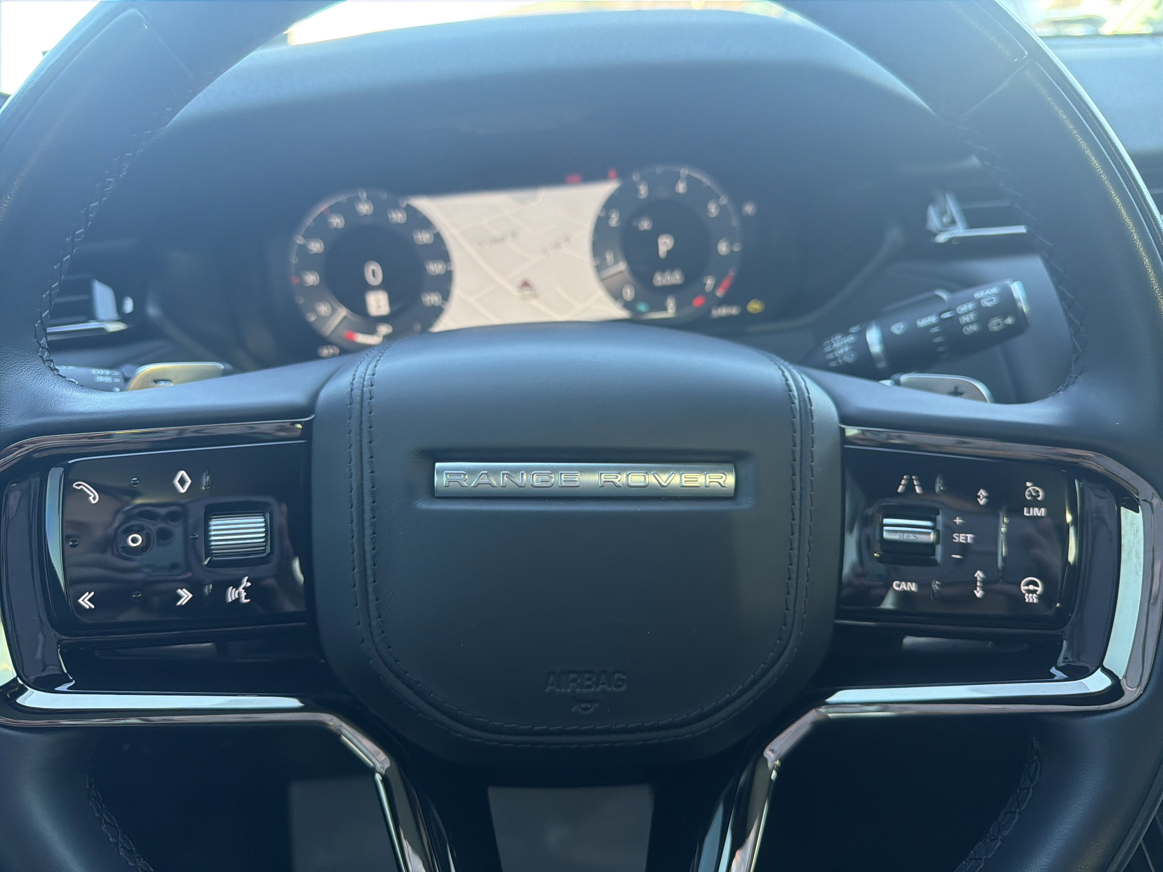 2024 Land Rover Range Rover Velar Dynamic SE