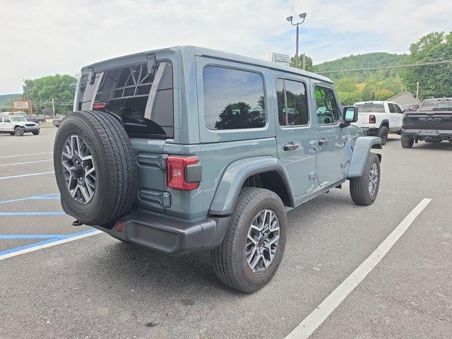 2026 Jeep Wrangler Sahara 4 Door 4x4