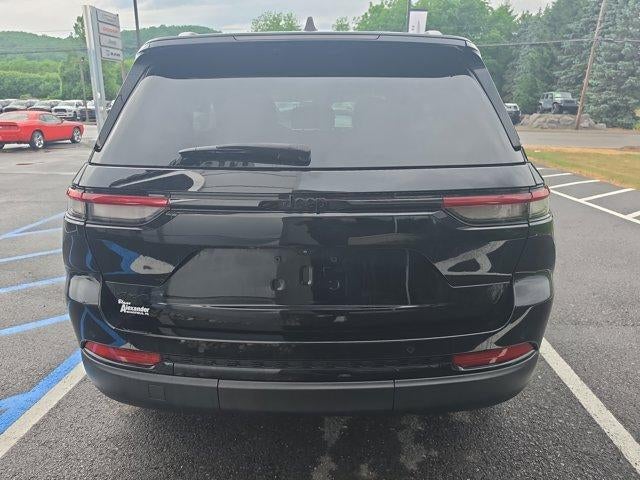 2023 Jeep Grand Cherokee Altitude 4x4