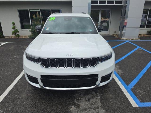 2024 Jeep Grand Cherokee L Laredo 4x4