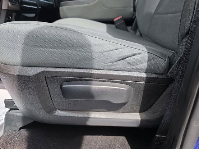 2016 RAM 1500 4WD Quad Cab 6.4 Ft Box Express