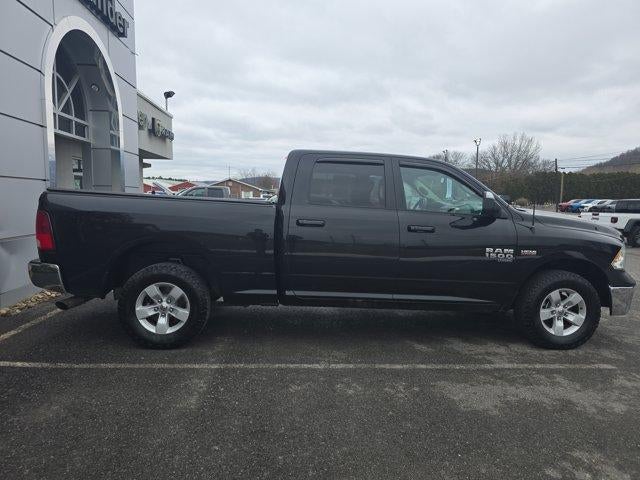 2019 RAM 1500 Classic SLT 4x4 Crew Cab 6'4" Box