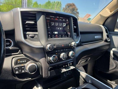 2020 RAM 1500 Big Horn 4x4 Quad Cab 6'4" Box