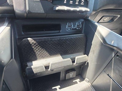 2020 RAM 1500 Big Horn 4x4 Quad Cab 6'4" Box