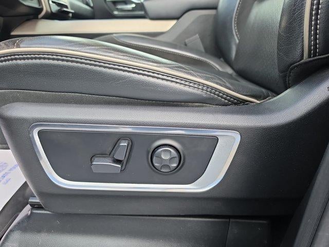 2019 RAM 1500 Laramie 4x4 Quad Cab 6'4" Box