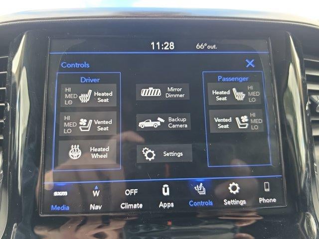 2019 RAM 1500 Laramie 4x4 Quad Cab 6'4" Box