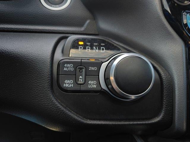 2022 RAM 1500 Big Horn 4x4 Crew Cab 5'7" Box