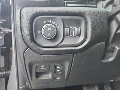 2026 RAM 1500 Laramie 4x4 Crew Cab 5'7" Box