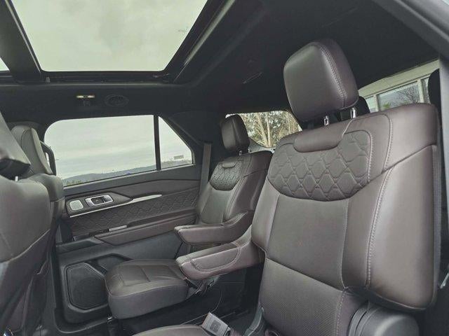 2025 Ford Explorer Platinum 4WD