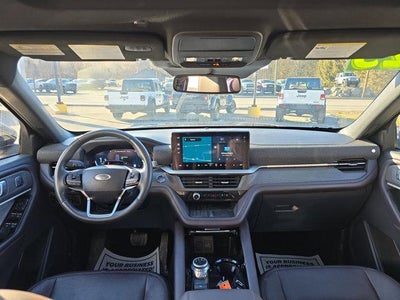 2025 Ford Explorer Platinum 4WD