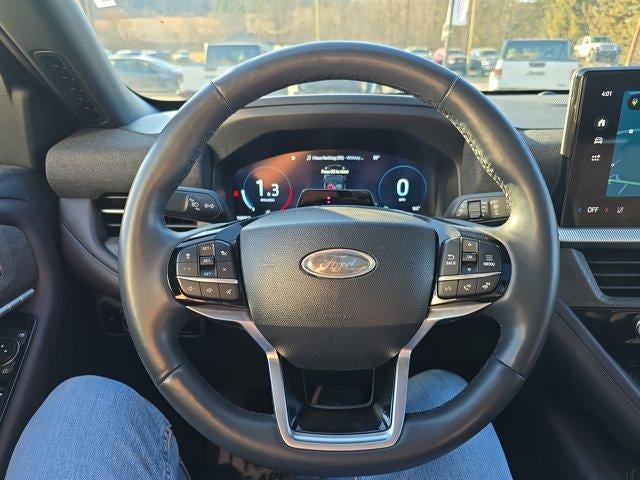 2025 Ford Explorer Platinum 4WD