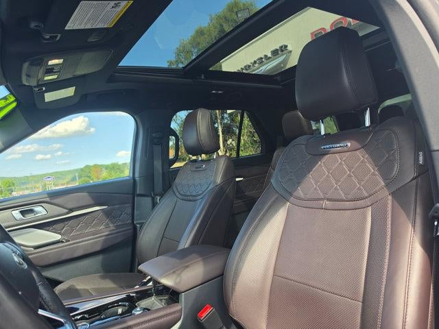 2025 Ford Explorer Platinum 4WD