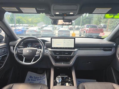2025 Ford Explorer Platinum 4WD