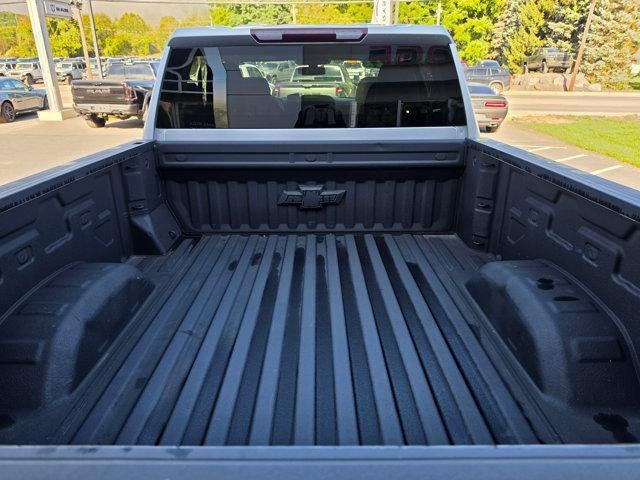 2022 Chevrolet Silverado 2500 HD Crew Cab Standard Box 4-Wheel Drive Custom