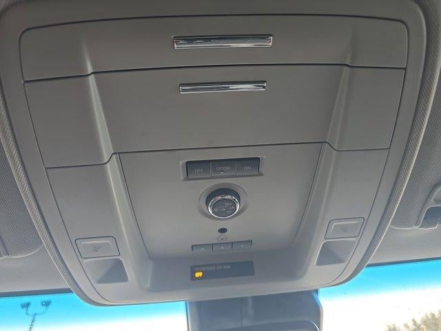 2018 Chevrolet Suburban 4WD 1500 LT