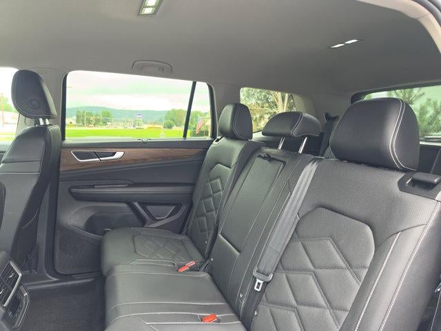 2026 Volkswagen Atlas 2.0T SE w/Technology 4MOTION