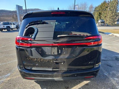 2021 Chrysler Pacifica Touring L AWD