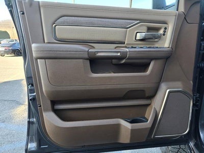 2024 RAM 3500 Longhorn 4x4 Mega Cab 6'4" Box