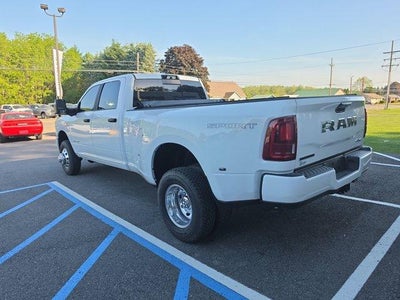 2025 RAM 3500 Big Horn 4x4 Crew Cab 8' Box
