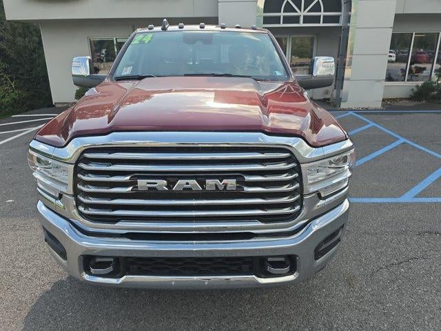 2024 RAM 3500 Longhorn 4x4 Crew Cab 8' Box