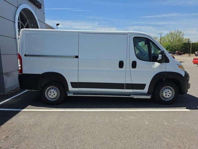 2025 RAM ProMaster Cargo Van Tradesman 2500 Low Roof 136" WB w/Pass Seat