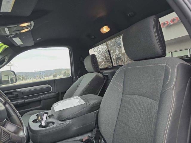 2021 RAM 2500 Tradesman 4x4 Reg Cab 8' Box