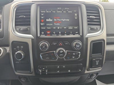2018 RAM 2500 Big Horn 4x4 Crew Cab 6'4" Box