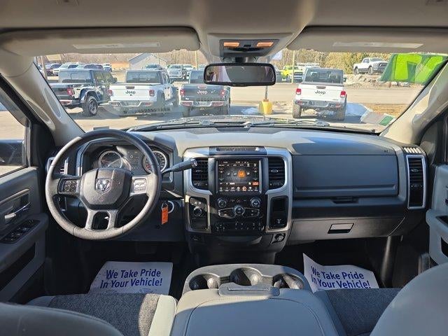 2017 RAM 2500 SLT 4x4 Crew Cab 6'4" Box