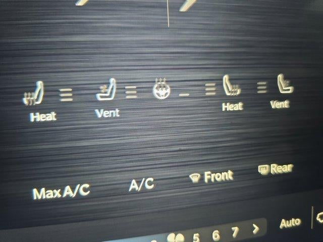 2022 RAM 2500 Laramie 4x4 Crew Cab 6'4" Box