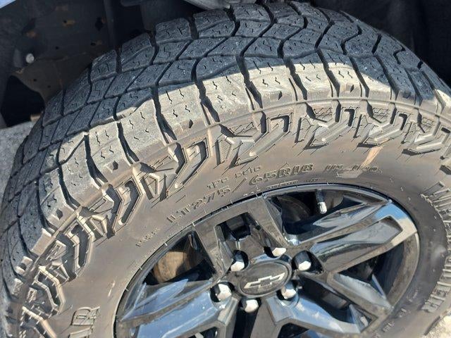2024 Chevrolet Silverado 1500 Crew Cab Standard Box 4-Wheel Drive Custom Trail Boss