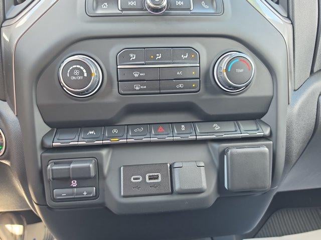 2024 Chevrolet Silverado 1500 Crew Cab Standard Box 4-Wheel Drive Custom Trail Boss