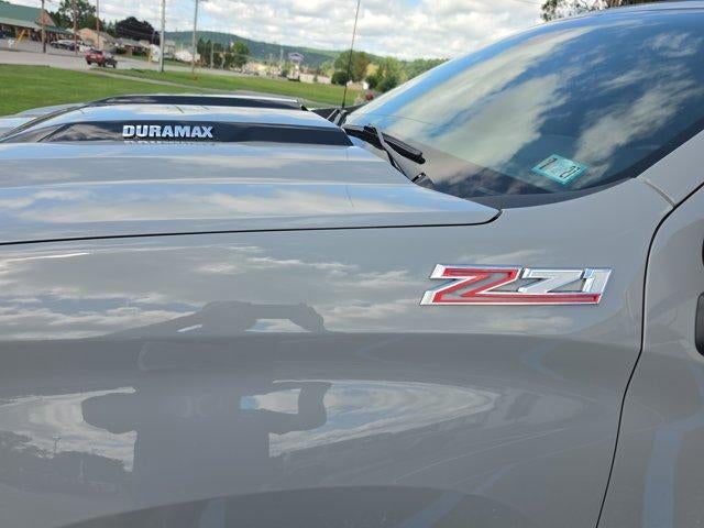 2024 Chevrolet Silverado 1500 Crew Cab Short Box 4-Wheel Drive LT Trail Boss