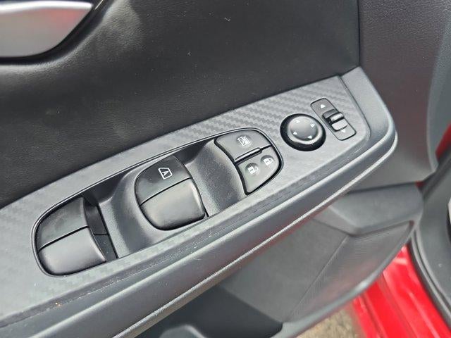 2025 Nissan Sentra SV CVT