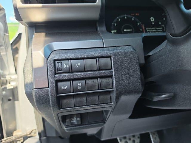 2025 Toyota Tacoma 4WD 4WD TRD Sport Double Cab 5' Bed AT (Natl)